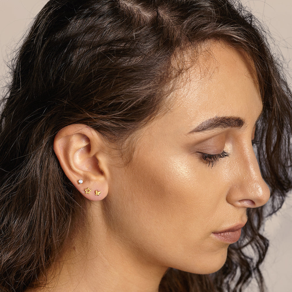 Round Diamond-shaped Stud