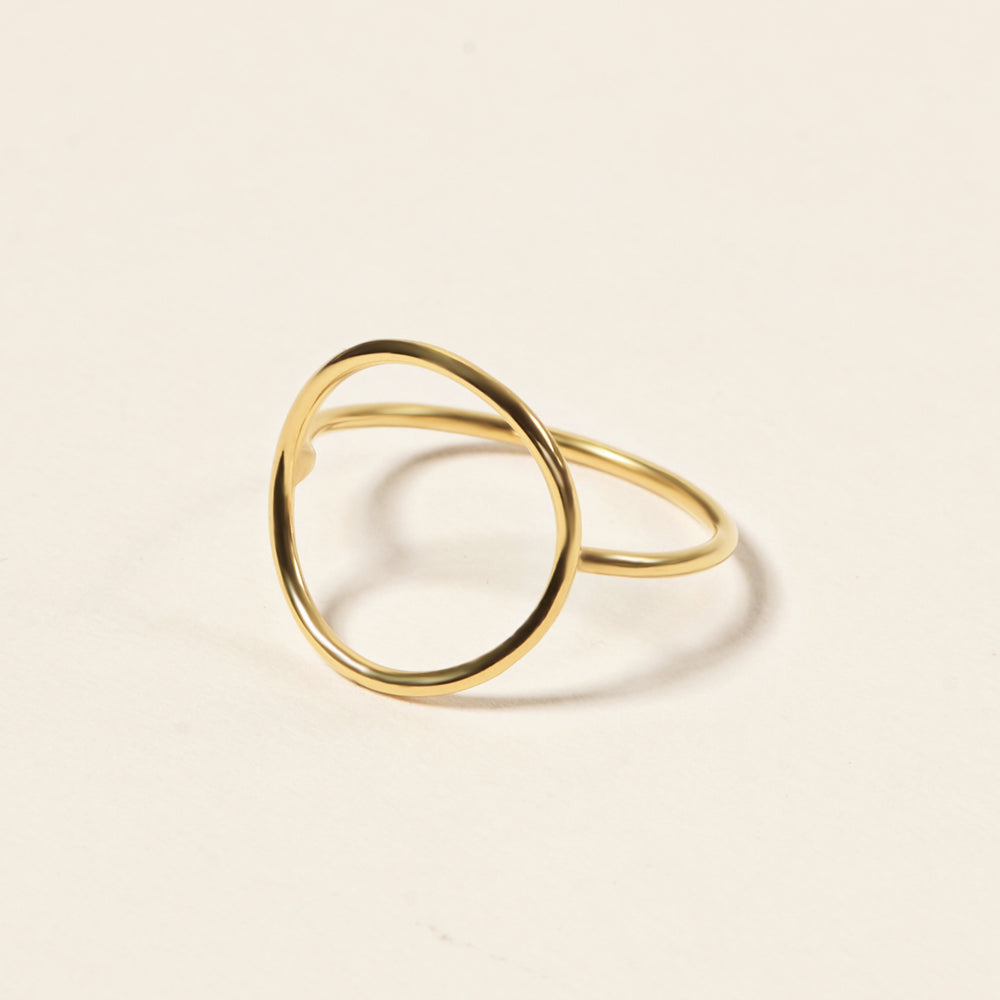 Circle-shaped Curve Ring